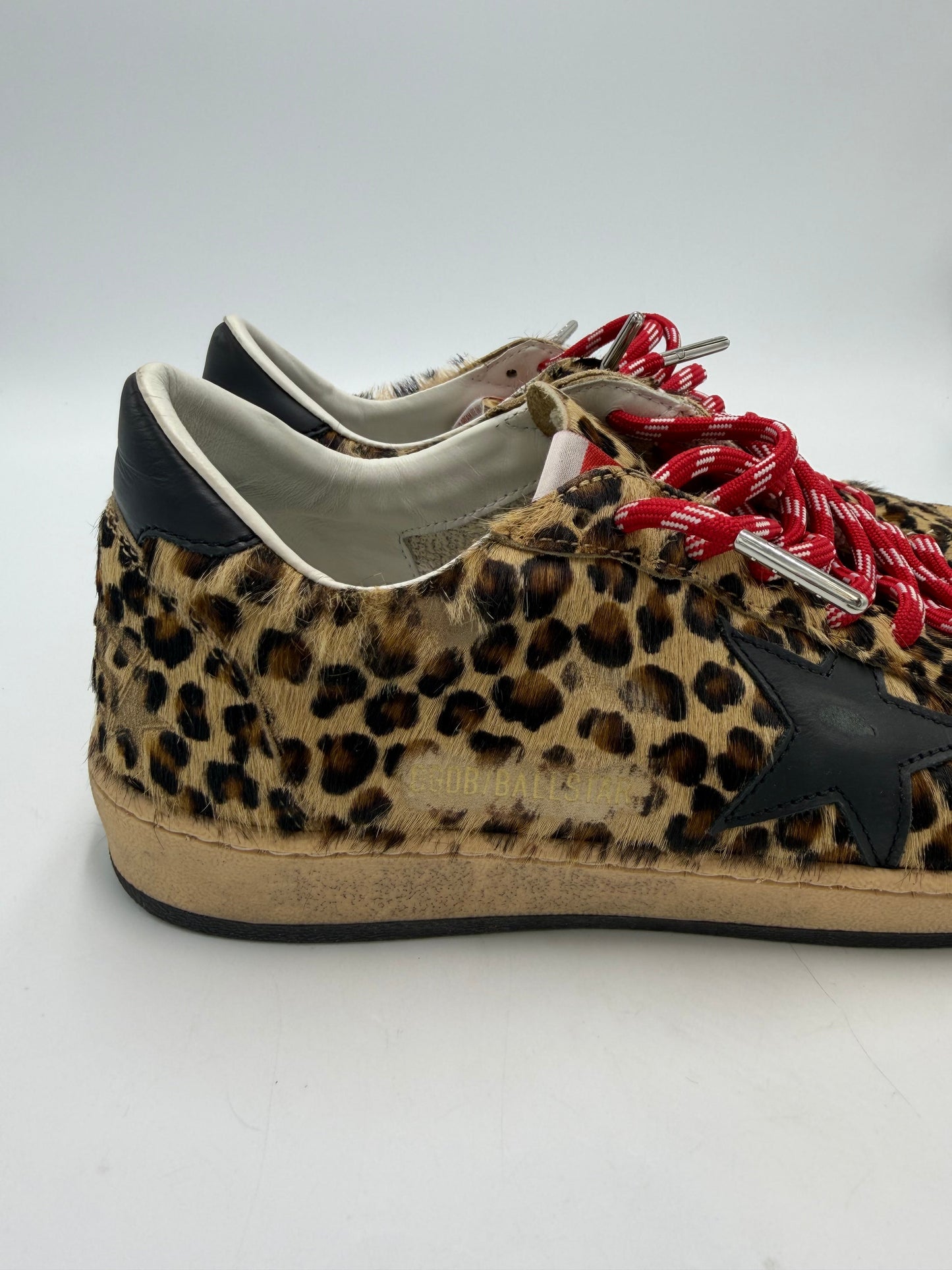 Like New! Golden Goose Pony Hair Leo Ballstar, Size: 10