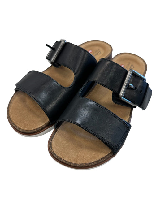 Sandals Flats By Clarks In Black, Size:7.5