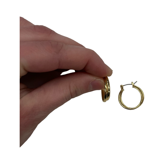 Earrings Hoop By Clothes Mentor In Gold