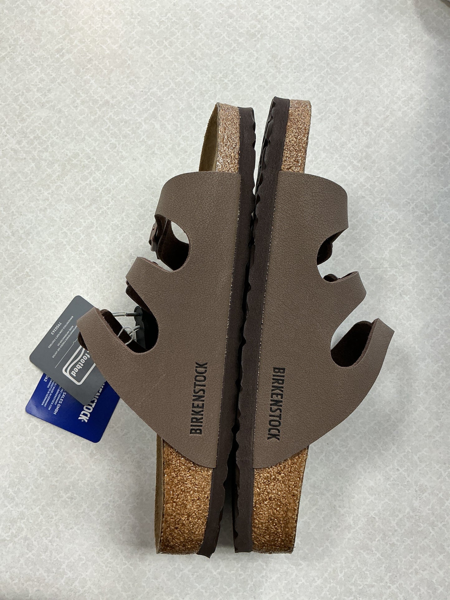 Sandals Flats By Birkenstock In Brown, Size:9