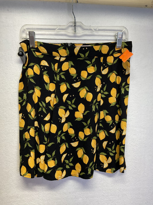 Skirt Mini & Short By Philosophy In Black & Yellow, Size:10