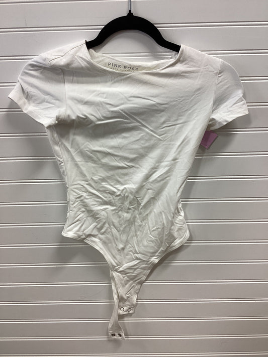 Top Ss By Pink Rose In White