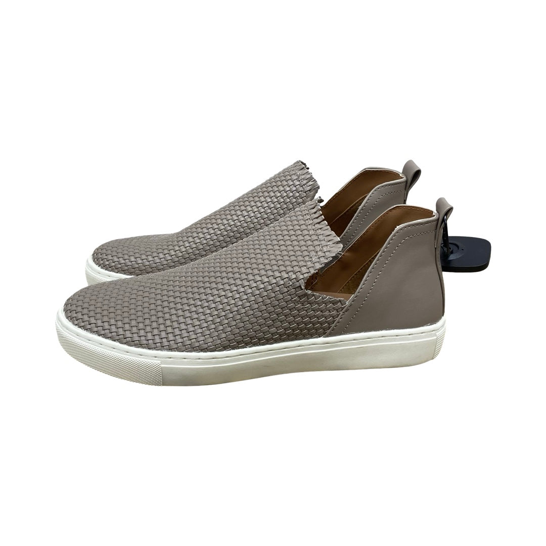 Shoes Flats By Indigo Rd In Beige, Size:9