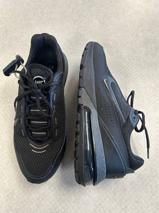 Shoes Athletic By Nike In Black, Size:9
