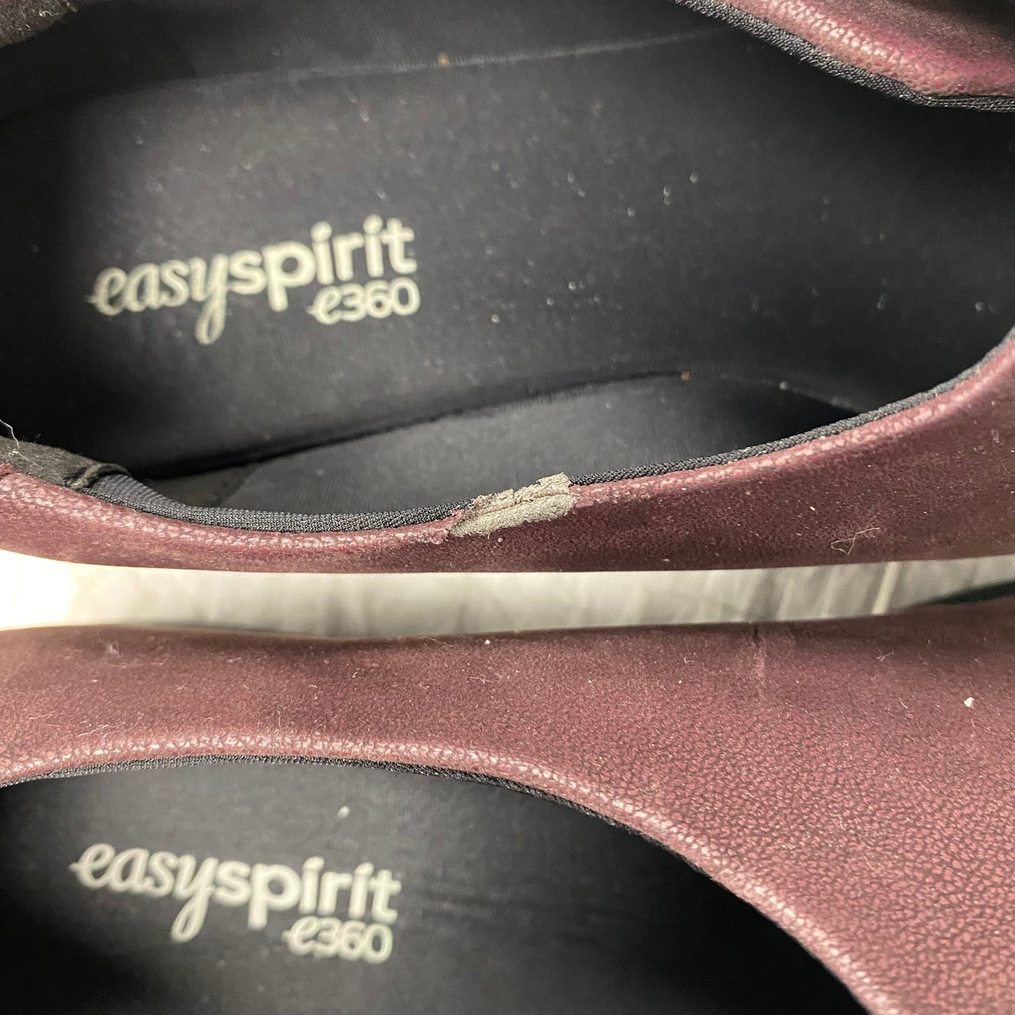 Shoes Flats By Easy Spirit In Maroon, Size:8