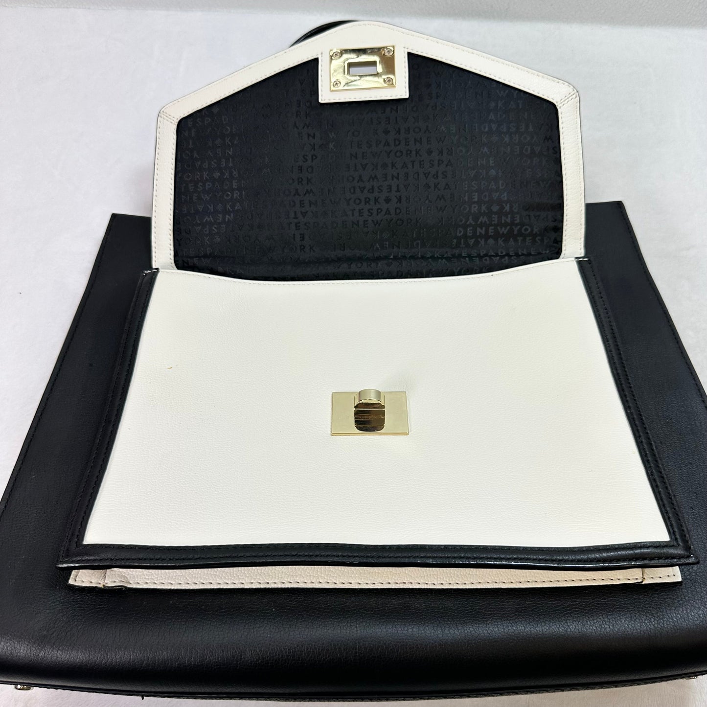 Handbag Designer By Kate Spade, Size: Large