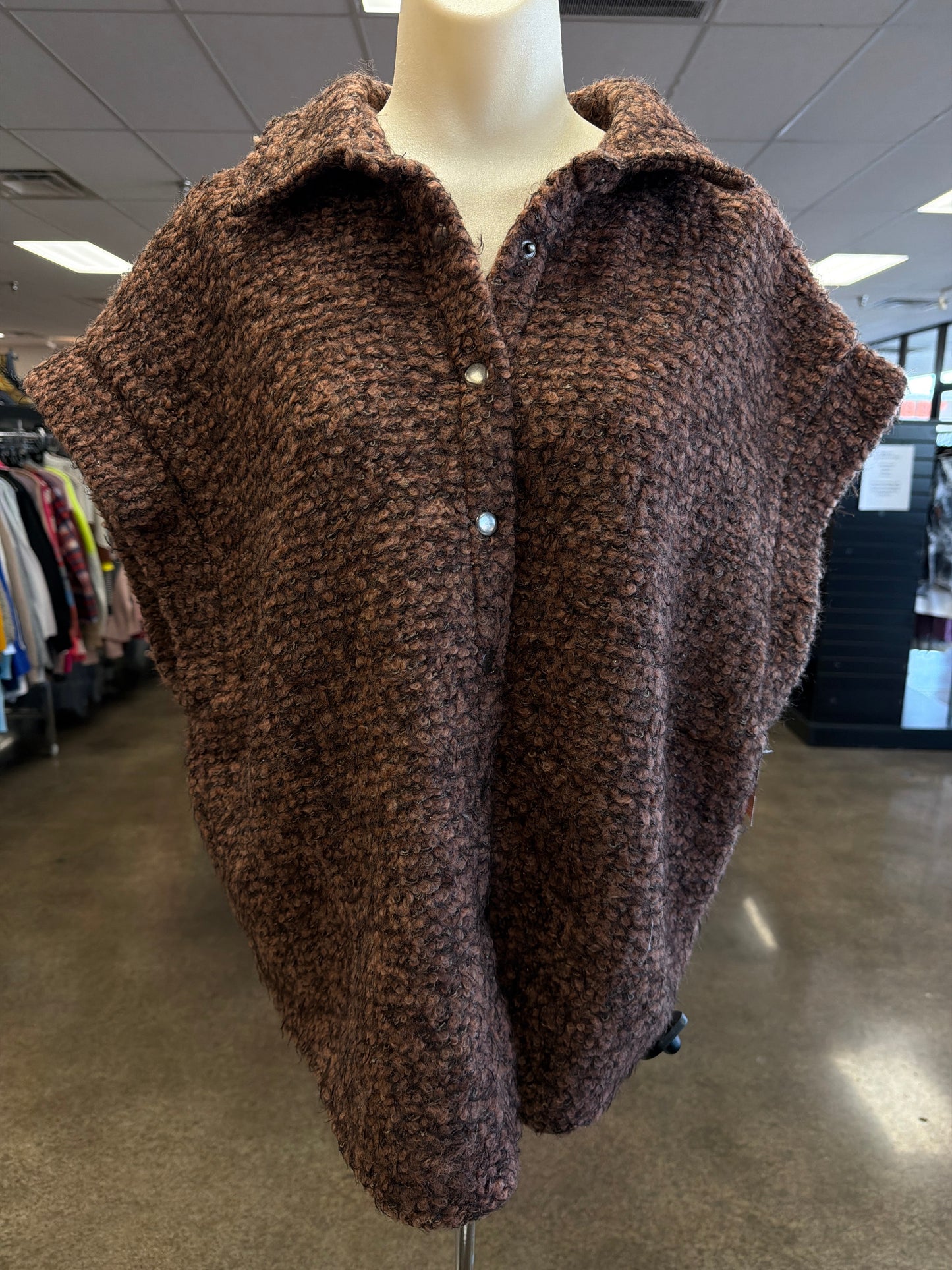 Vest Faux Fur & Sherpa By Elan In Brown, Size:M