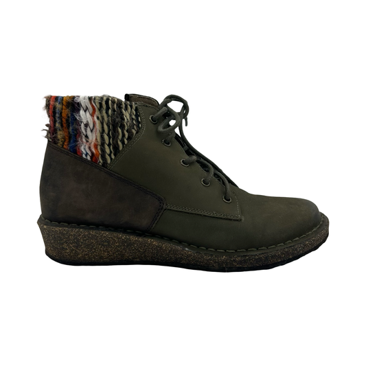 Boots Ankle Flats By Aetrex In Green, Size:7.5
