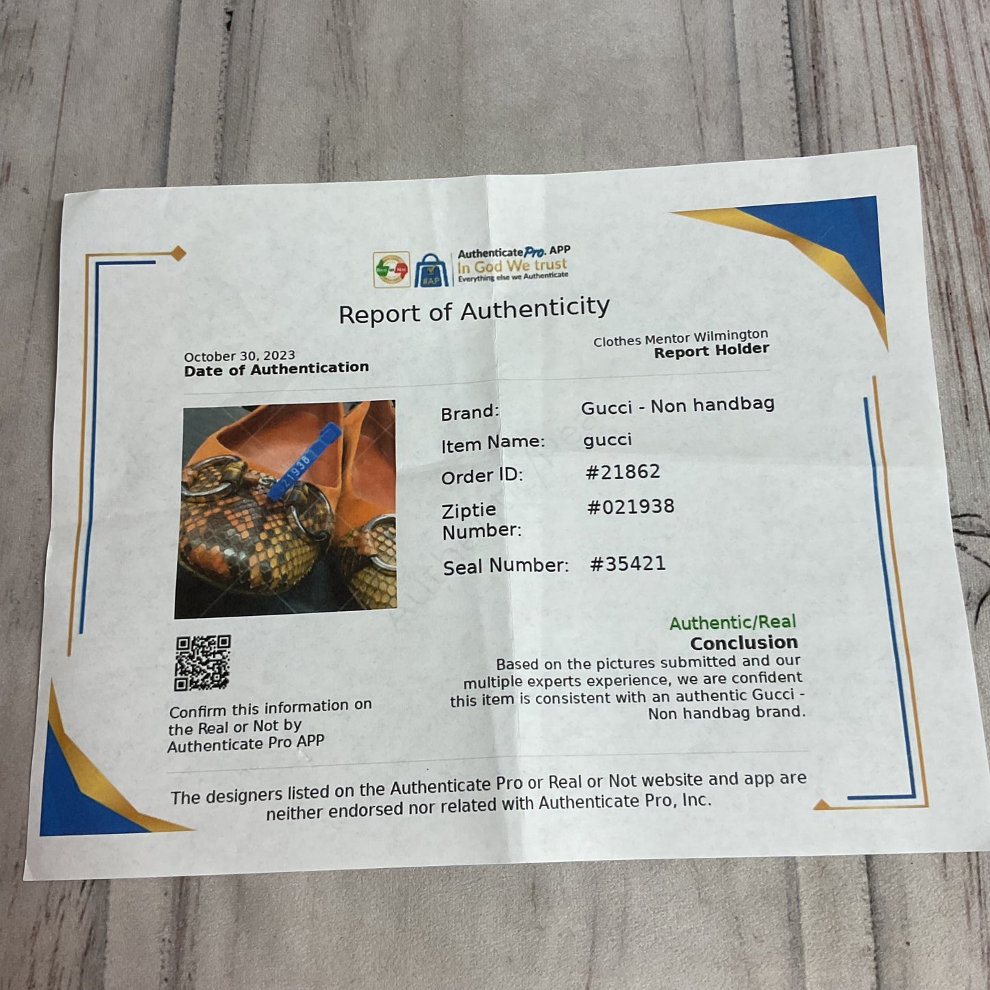 Shoes Luxury Designer By Gucci In Orange, Size:38