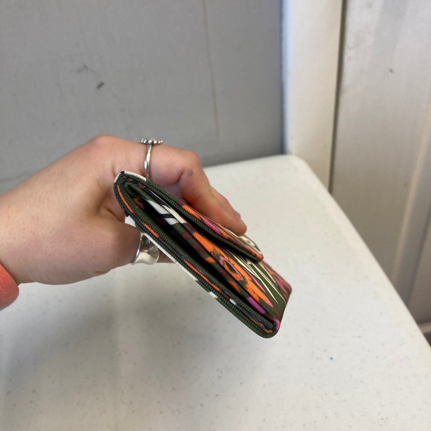 Sunglass Case By Vera Bradley In Floral Print