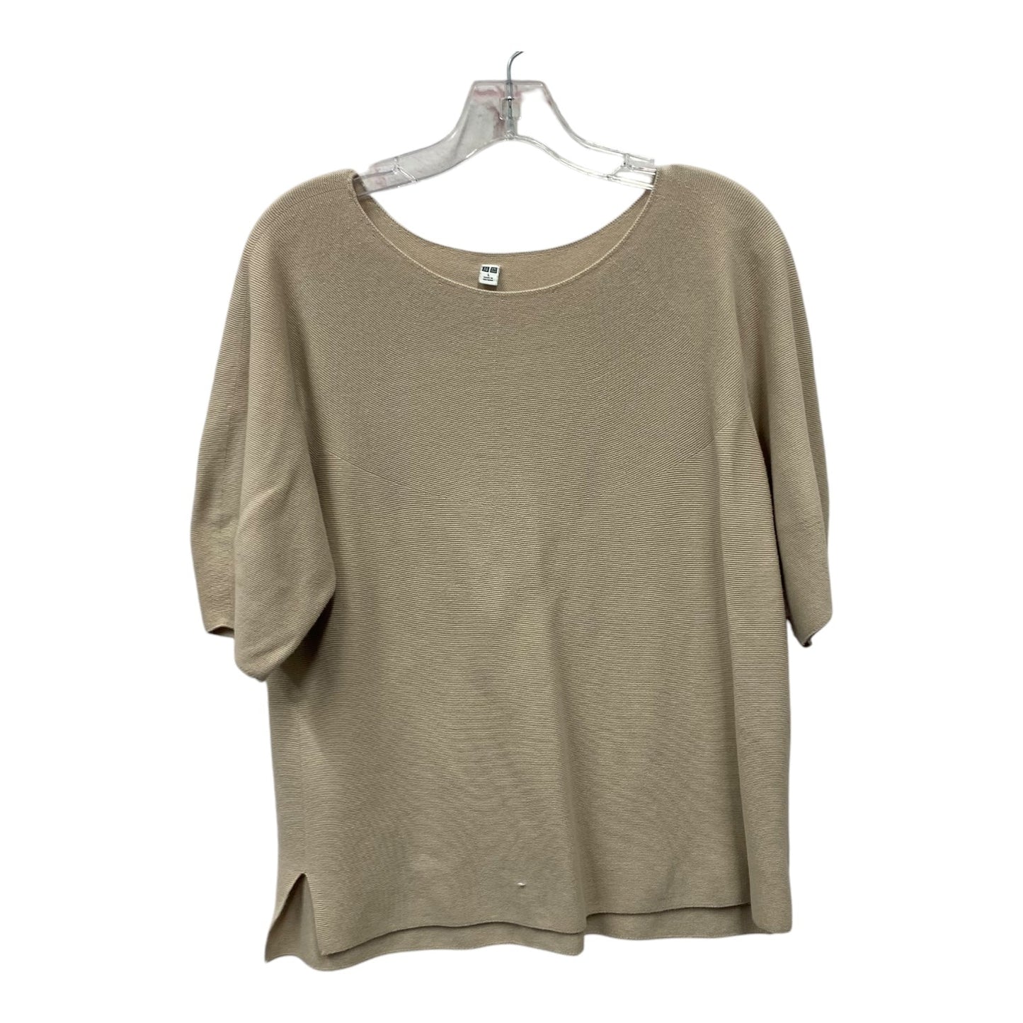 TOP SS by UNIQLO In BEIGE, Size: L