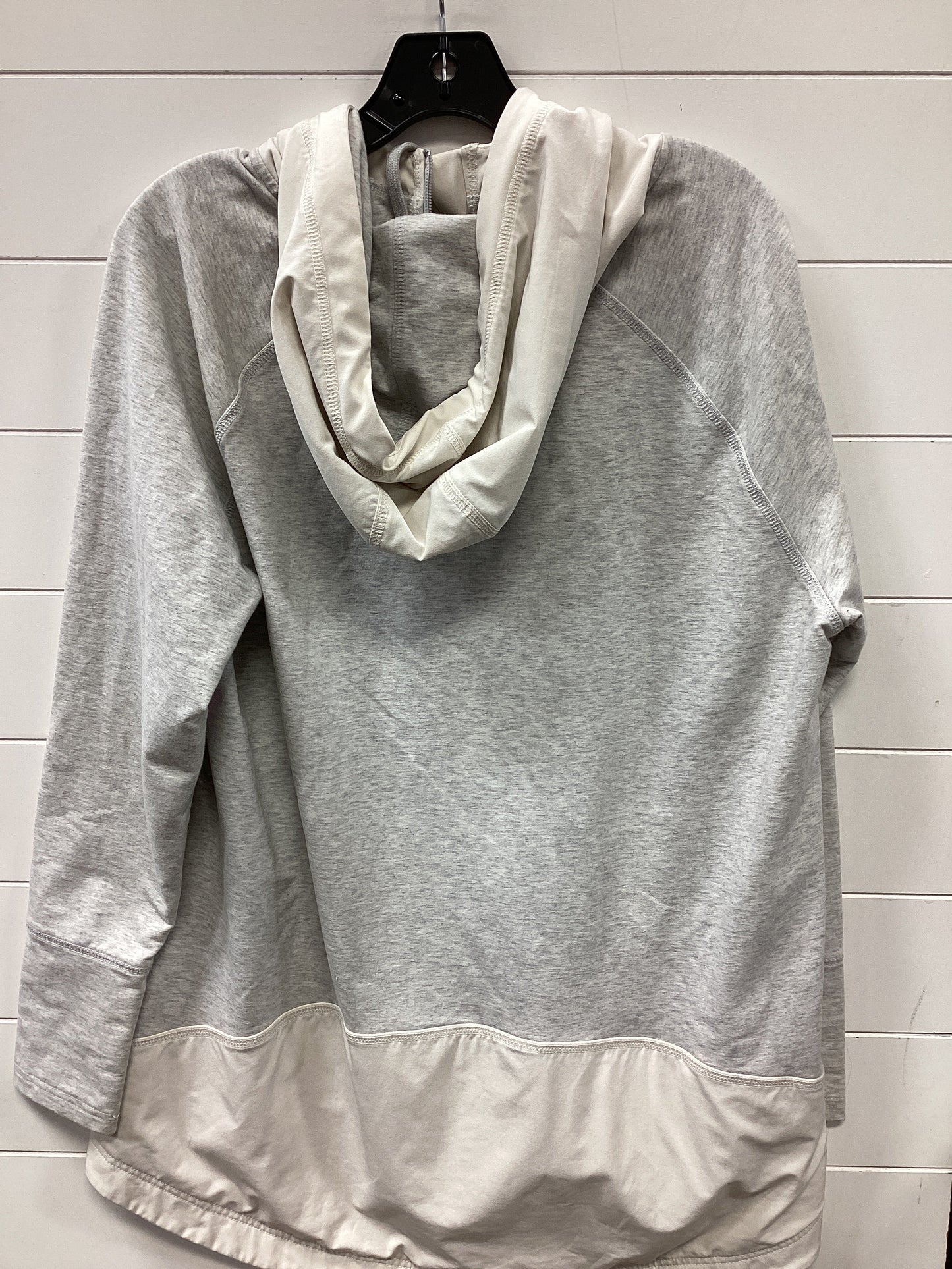 Sweatshirt Hoodie By Eddie Bauer In Grey, Size:1X