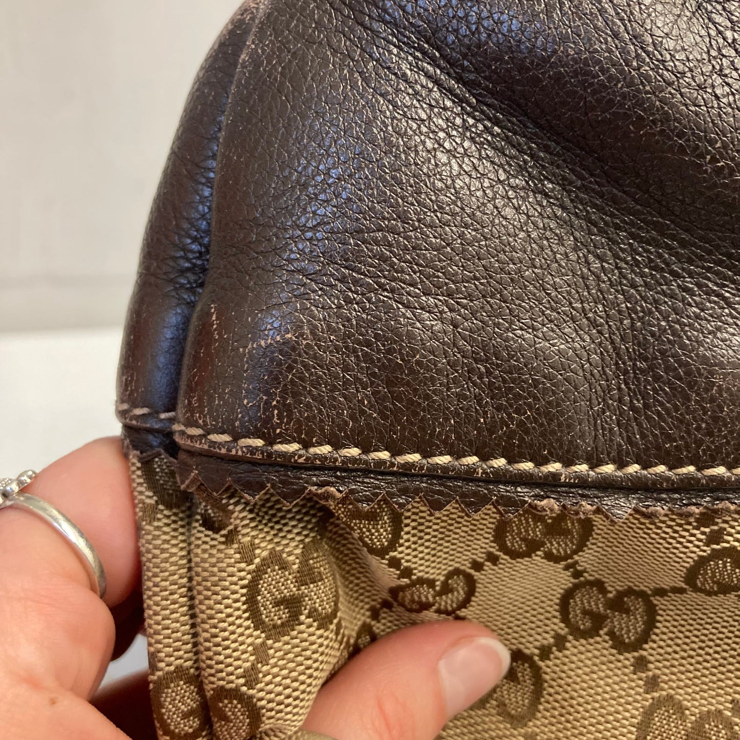 Handbag Luxury Designer By Gucci In Brown & Tan, Size:Medium