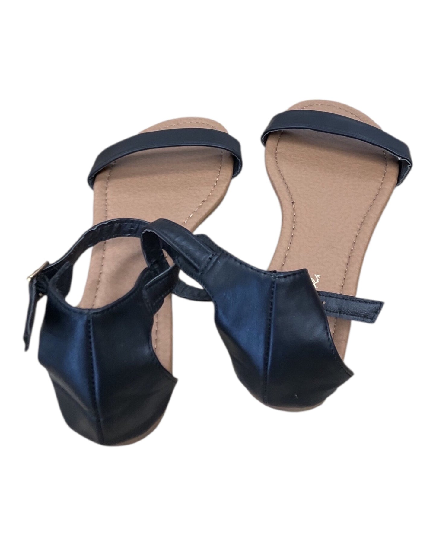 Sandals Flats By Soho Apparel In Black, Size:7