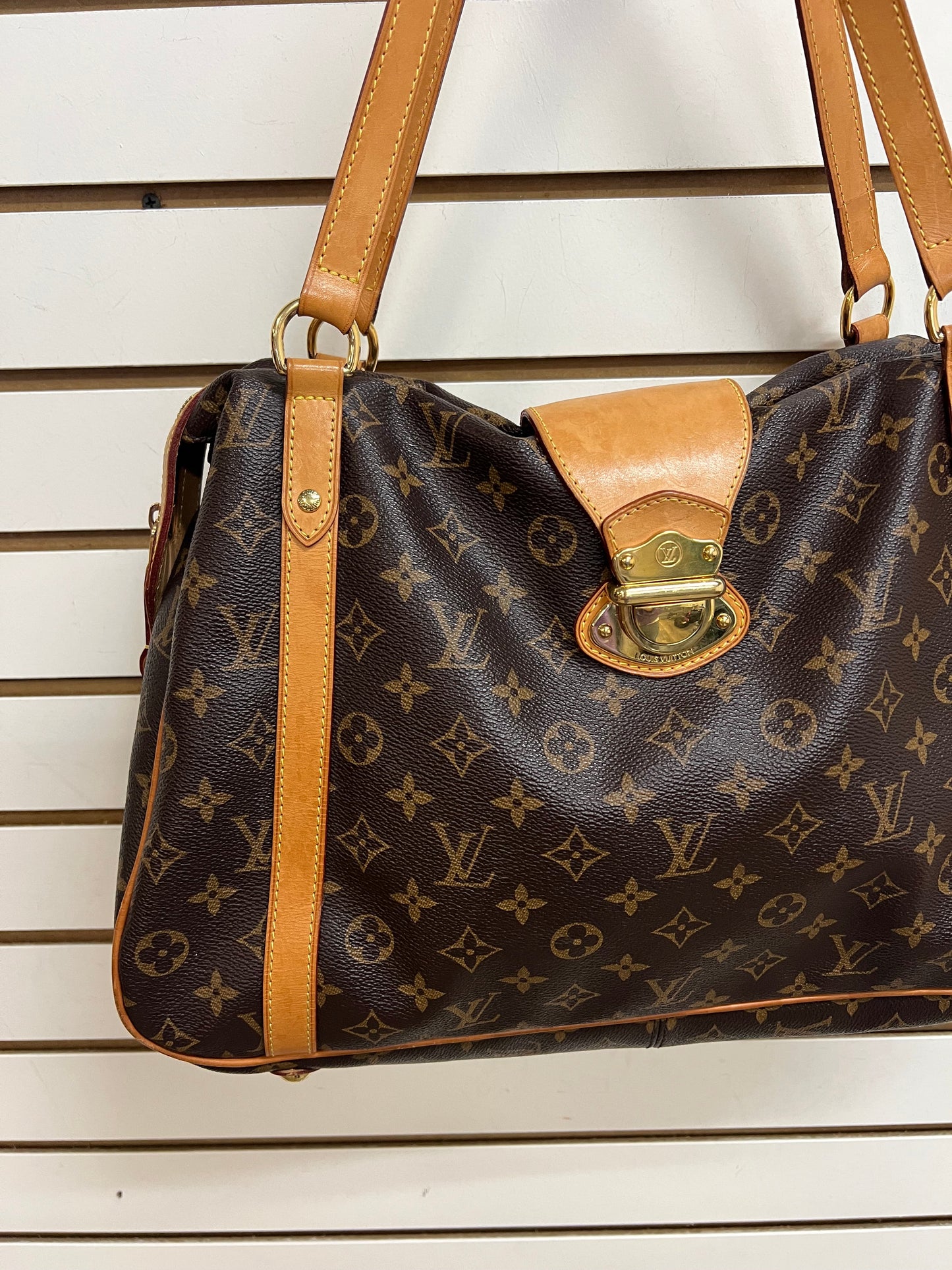 Handbag Luxury Designer By Louis Vuitton, Size: Large