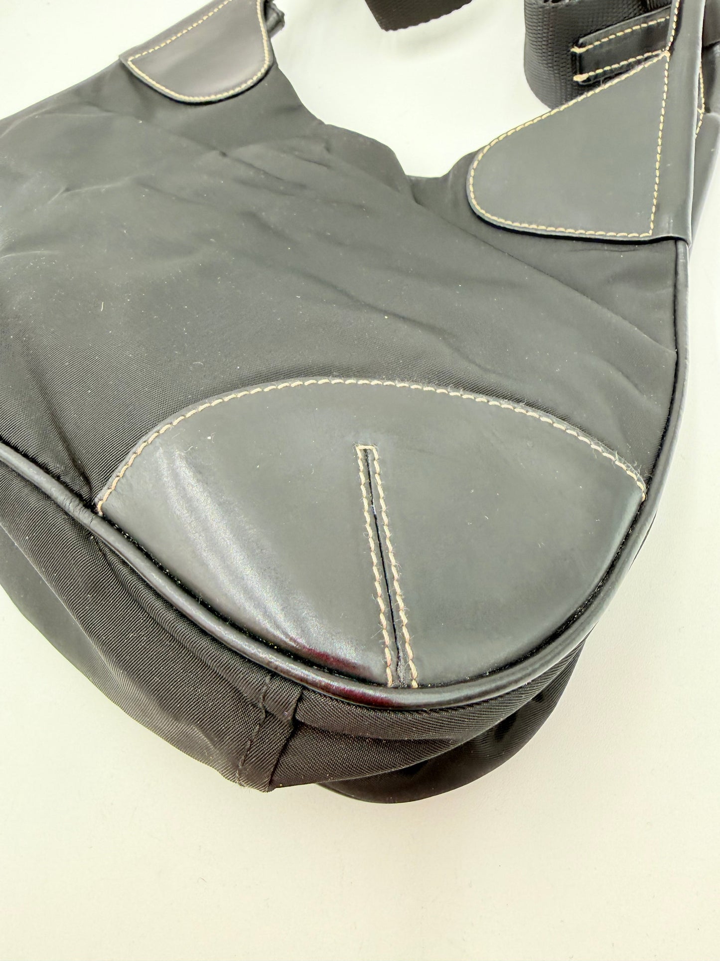 Handbag Luxury Designer By Prada In Black, Size:Medium