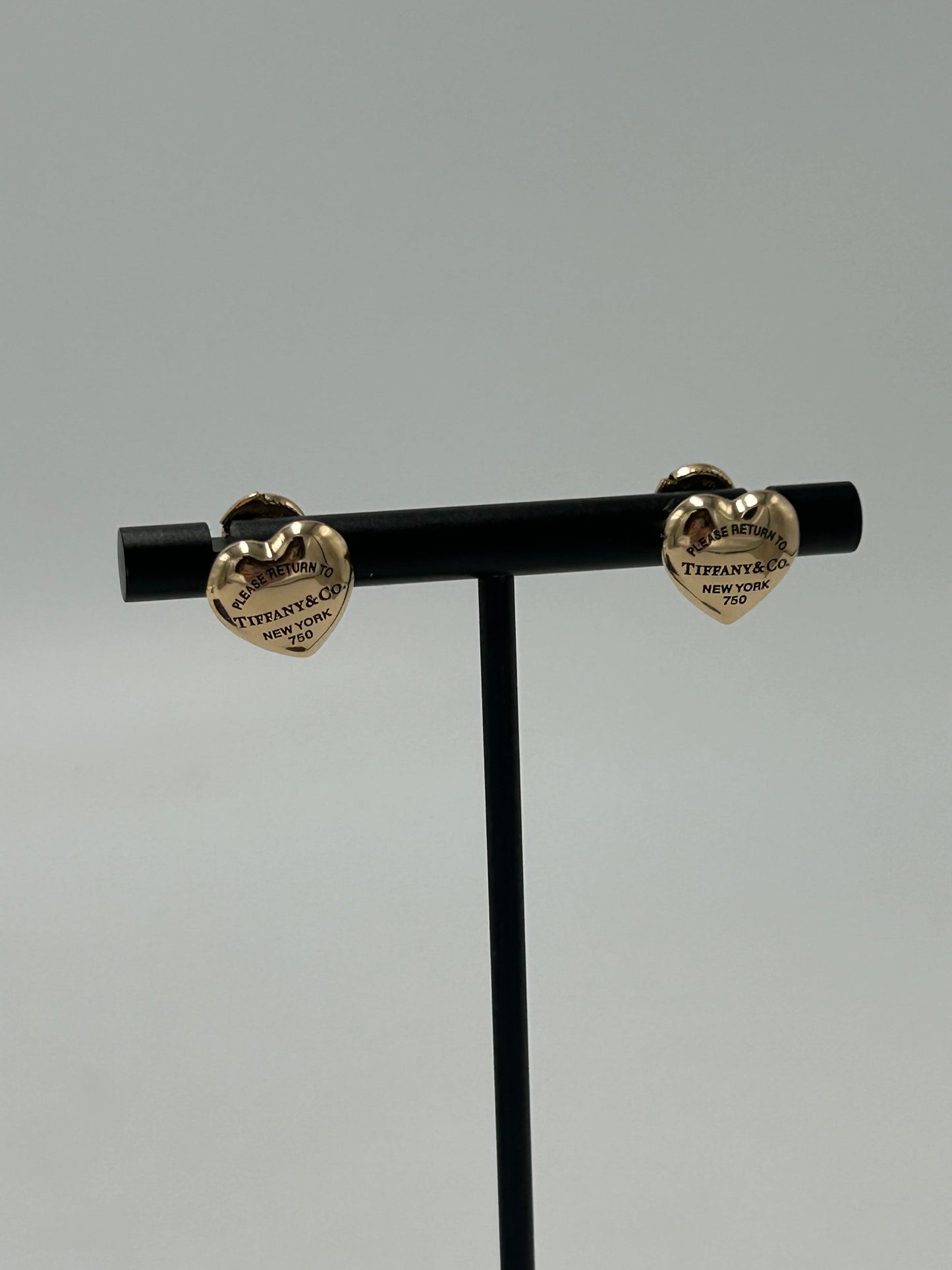 Tiffany & Company Full Heart 18K Luxury Designer Earrings