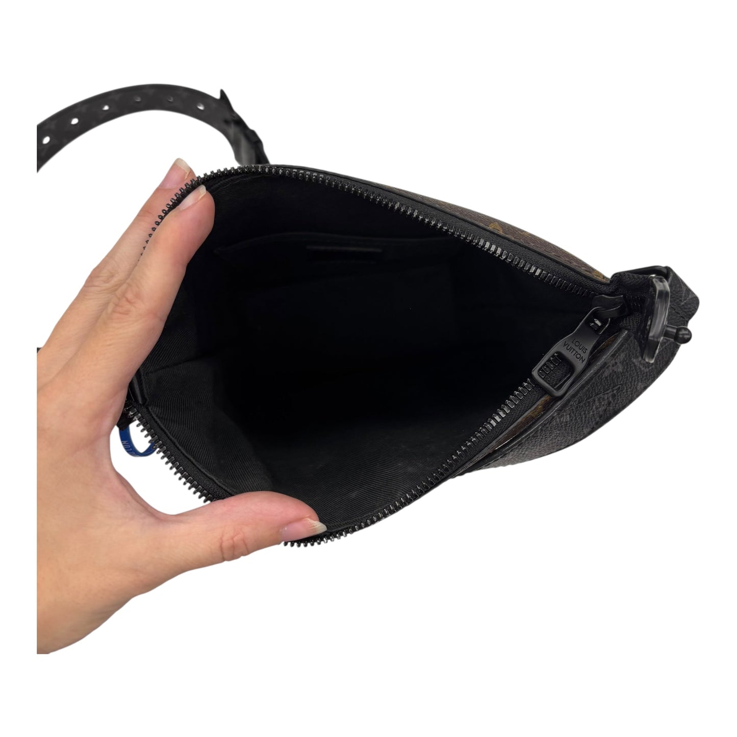 Crossbody Luxury Designer By Louis Vuitton In Brown, Size:Medium