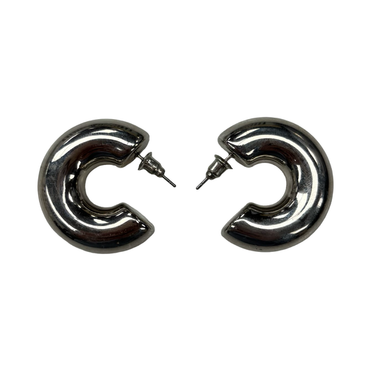 Earrings Dangle/Drop By Clothes Mentor In Silver