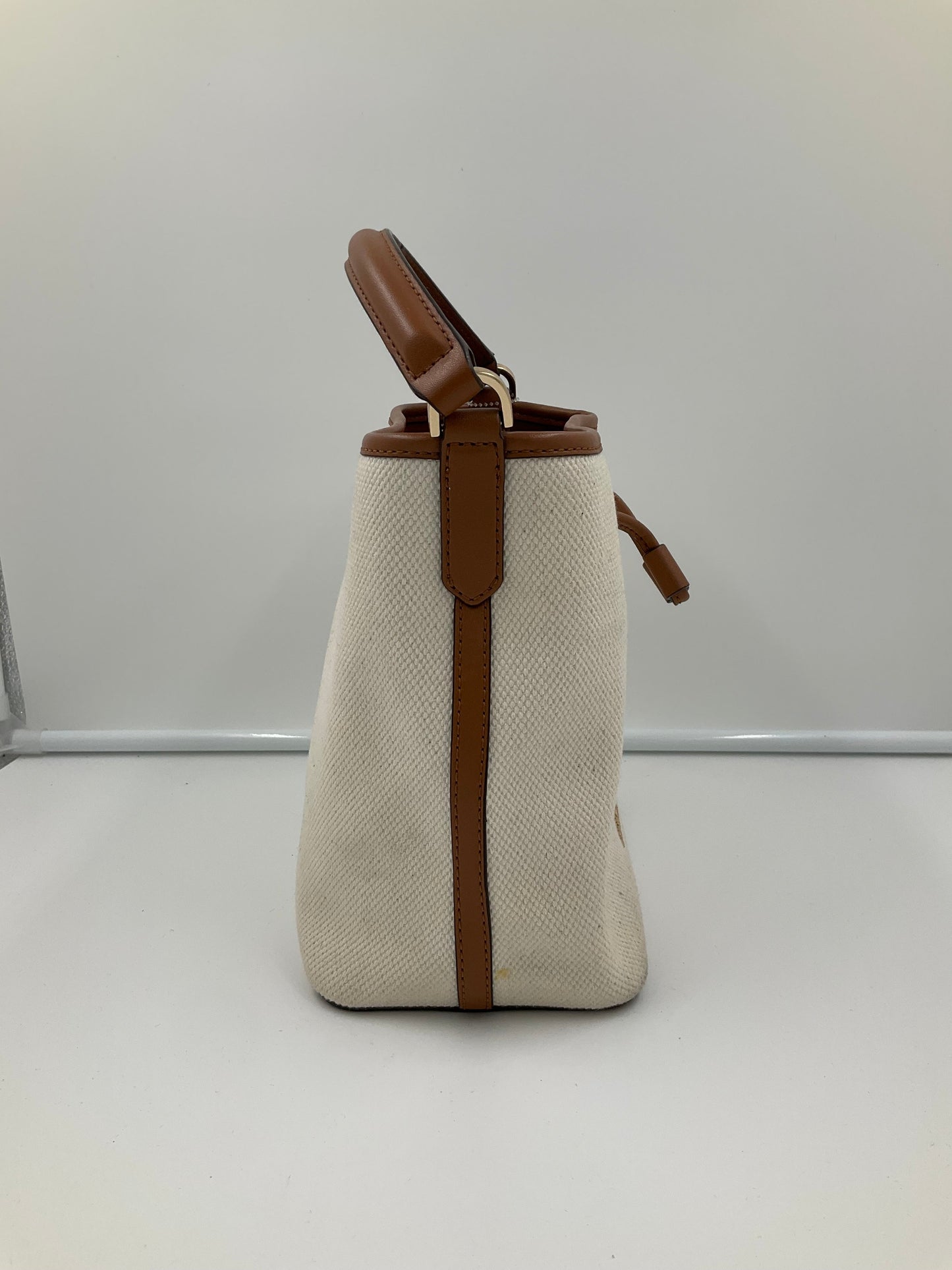 Handbag Designer By Michael Kors In Cream, Size:Small