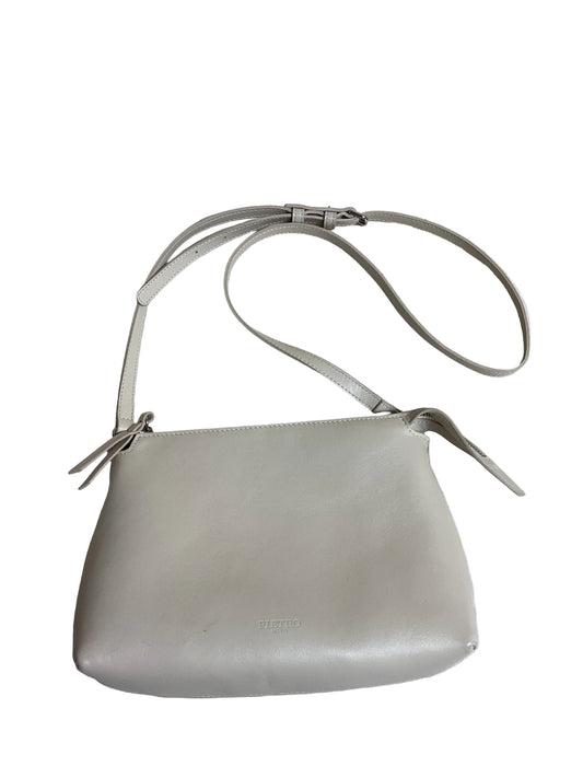 Crossbody Leather By Cmb In Cream, Size:Medium