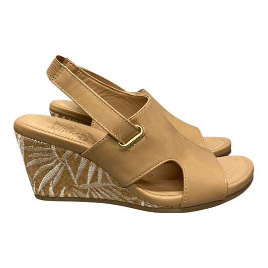 Sandals Heels Wedge By Mootsies Tootsies In Tan, Size:8