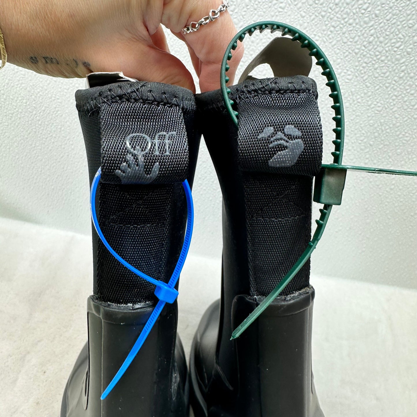 Sponge rubber rain Boot Luxury Designer By Off-white In Black