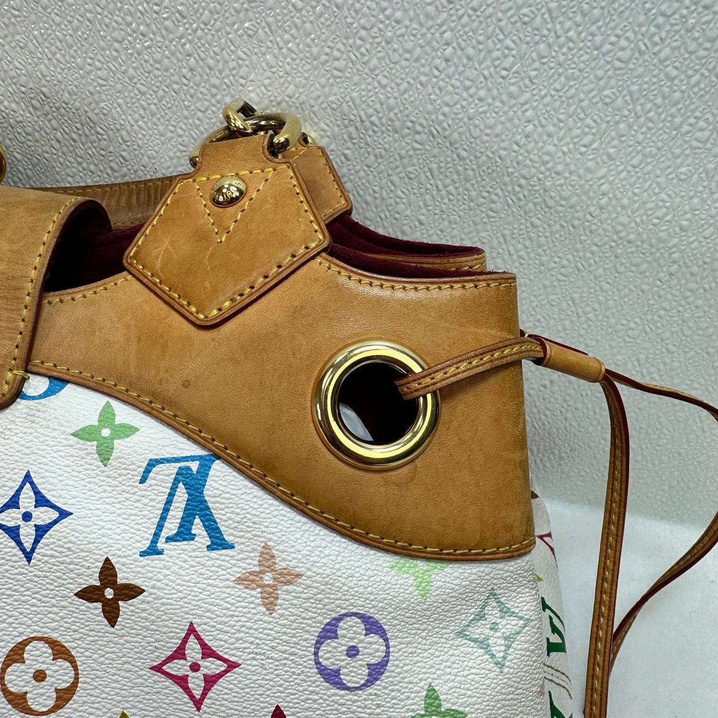 Handbag Luxury Designer By Louis Vuitton, Size: Large