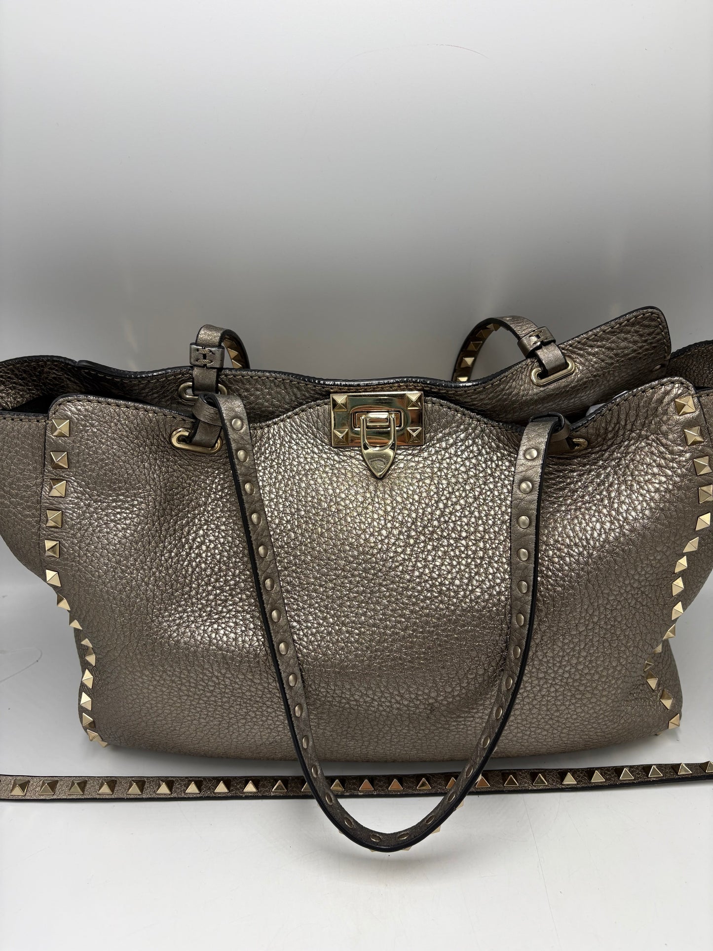 Valentino-Garavani Rockstud Medium Luxury Tote / Handbag