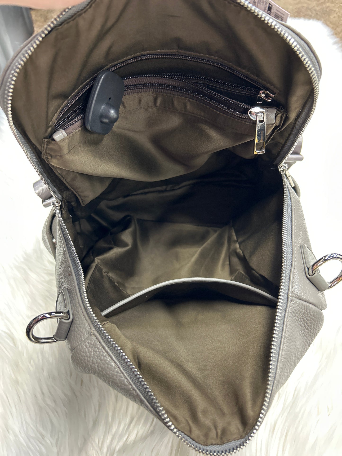 Backpack By Clothes Mentor In Grey, Size:Large