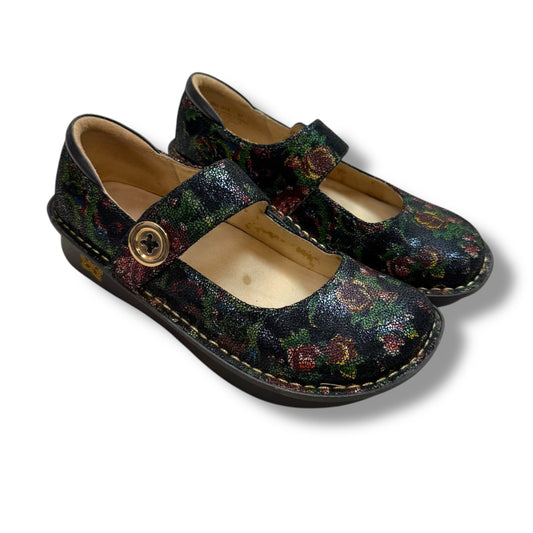 Shoes Flats By Alegria In Multi-colored, Size: 7
