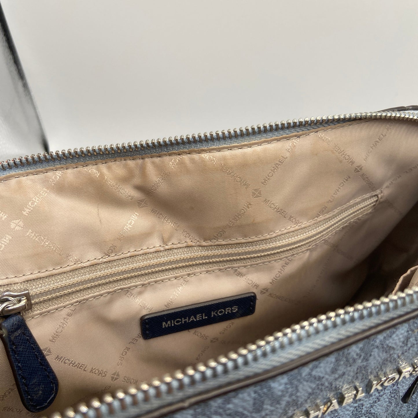 Handbag Designer By Michael By Michael Kors, Size: Large