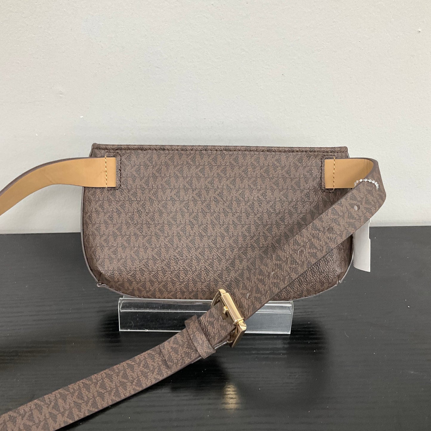 BELT BAG DESIGNER by MICHAEL KORS In BROWN, Size: SMALL