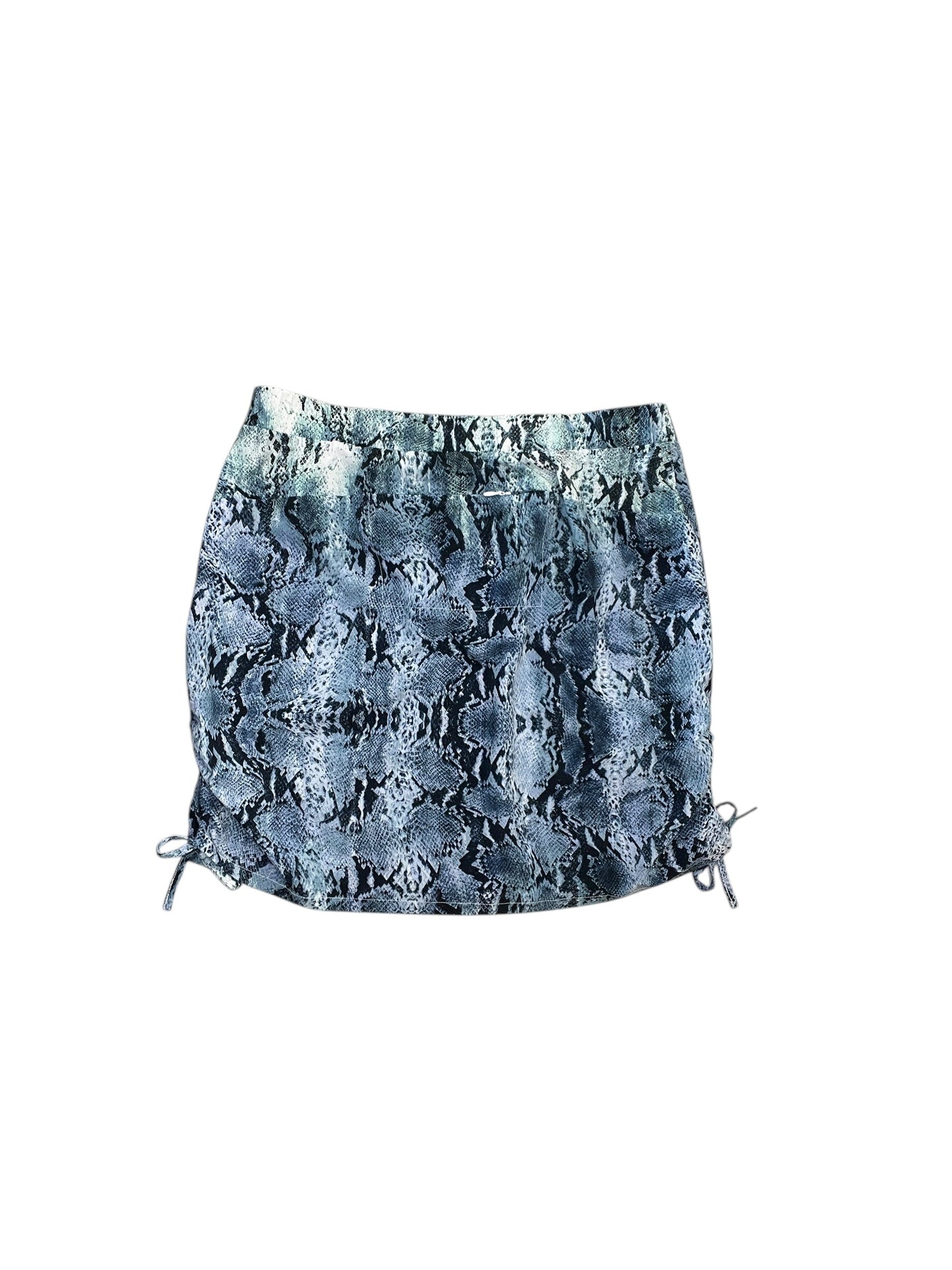 Athletic Skort By Zenergy By Chicos In Snakeskin Print, Size:M