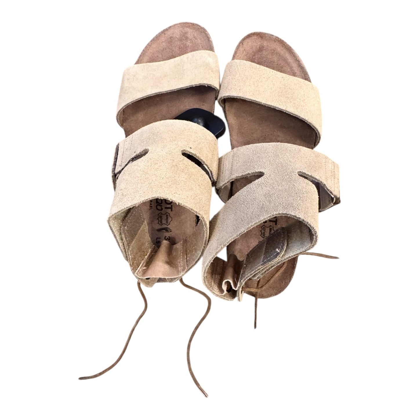 Sandals Flats By Naot In Tan, Size:6