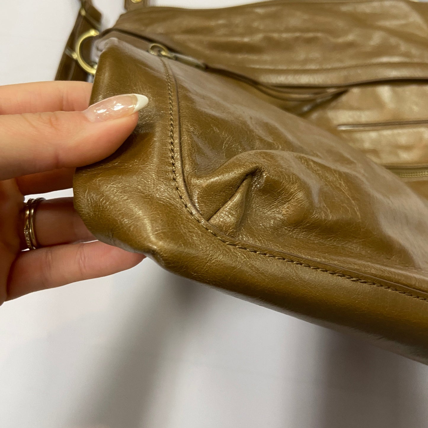 Handbag Leather By Hobo Intl, Size: Medium