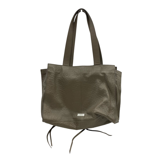 Handbag Leather By Vince Camuto In Brown, Size:Medium