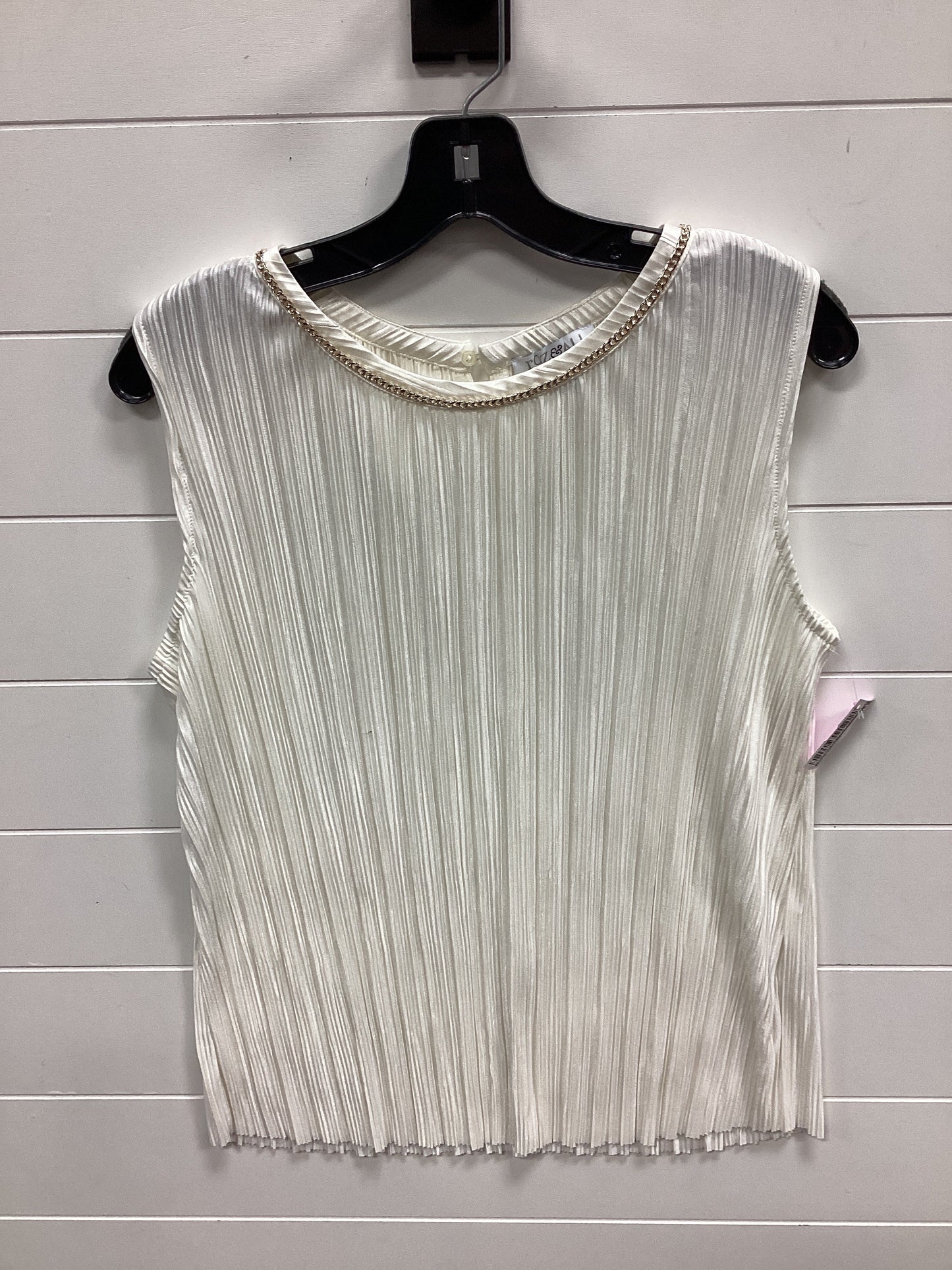 Top Sleeveless By Roz And Ali In Cream, Size:M