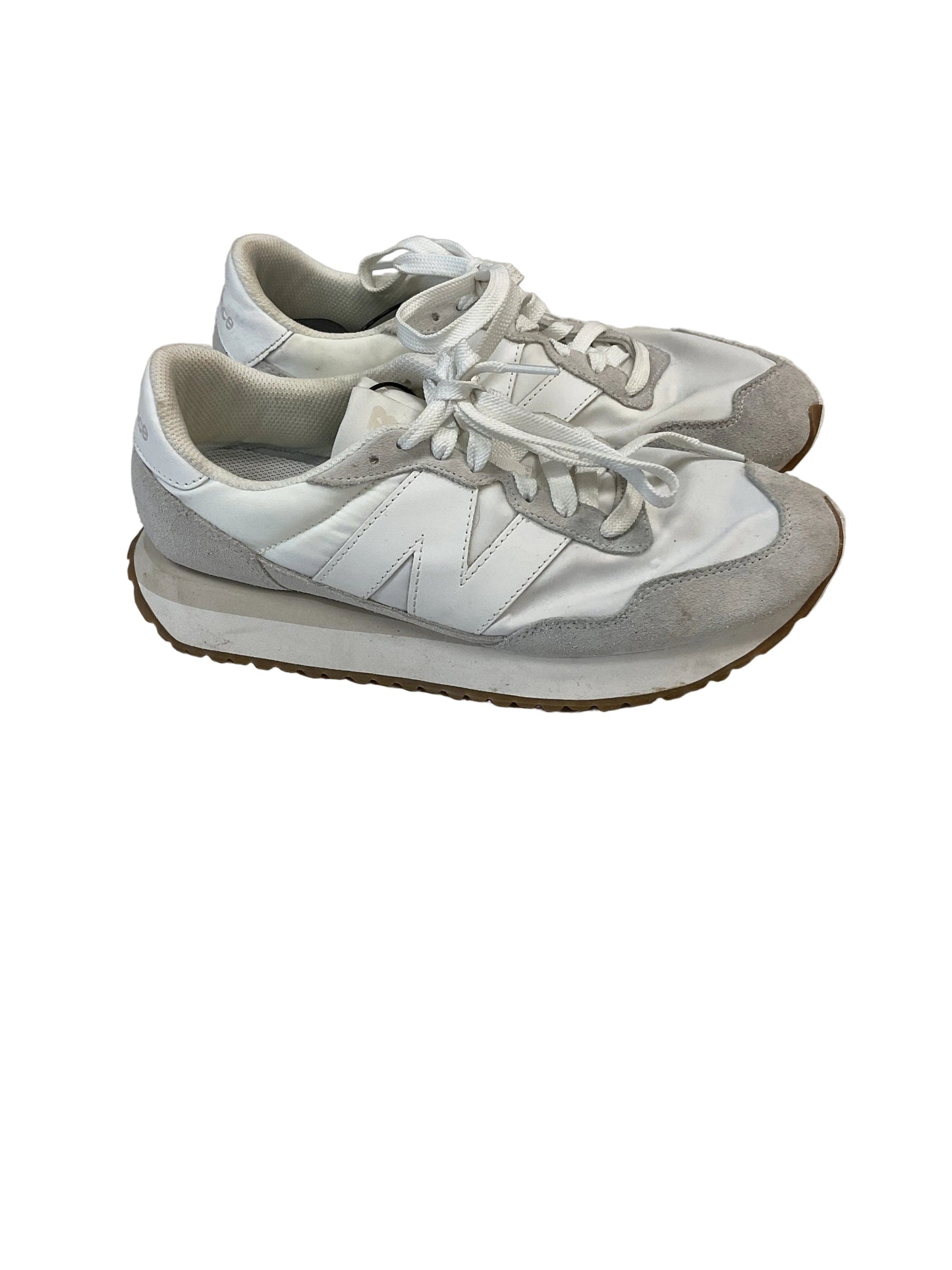 Shoes Athletic By New Balance In Grey & White, Size:10