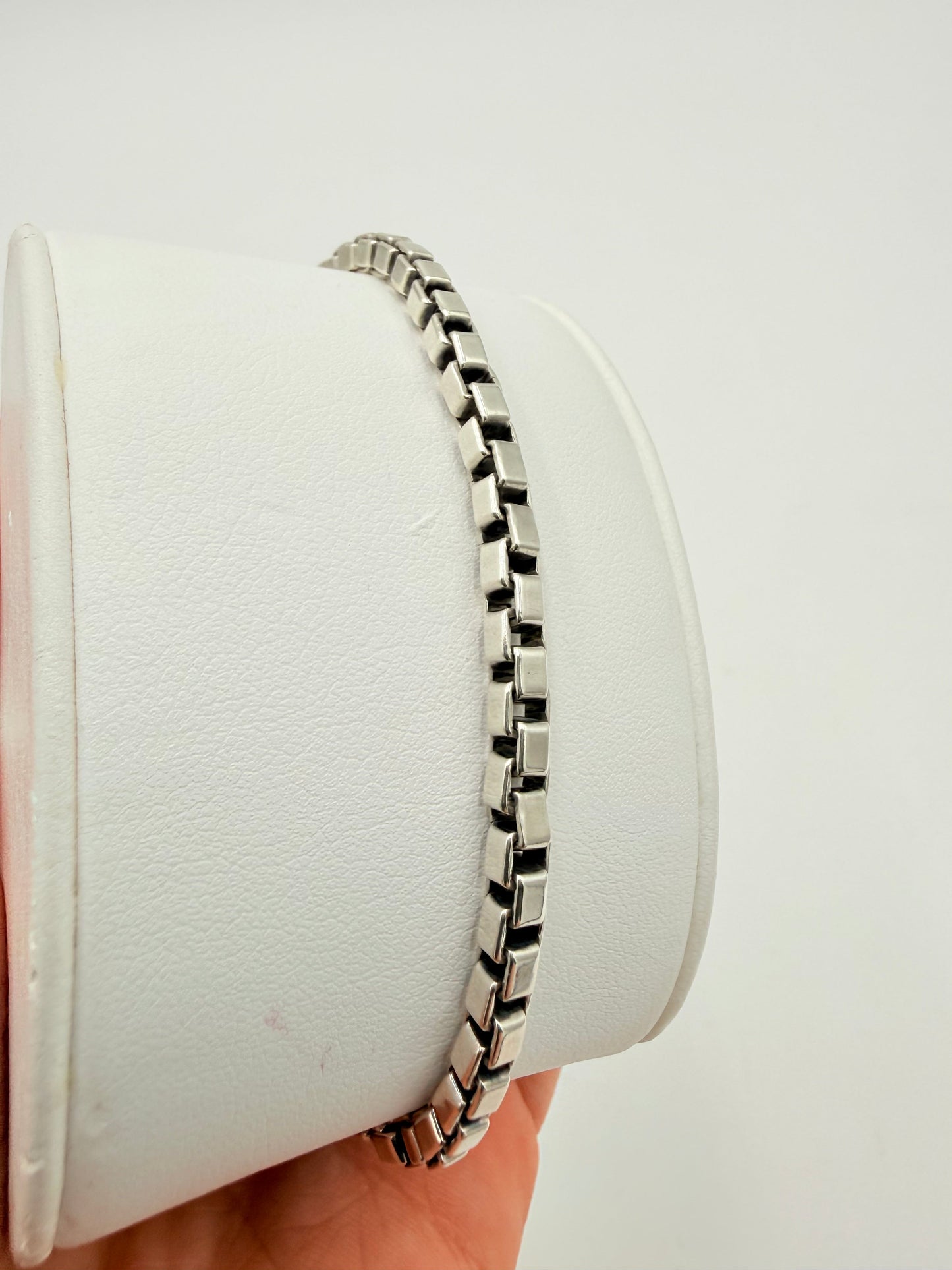 Bracelet Luxury Designer By Tiffany And Company In Silver