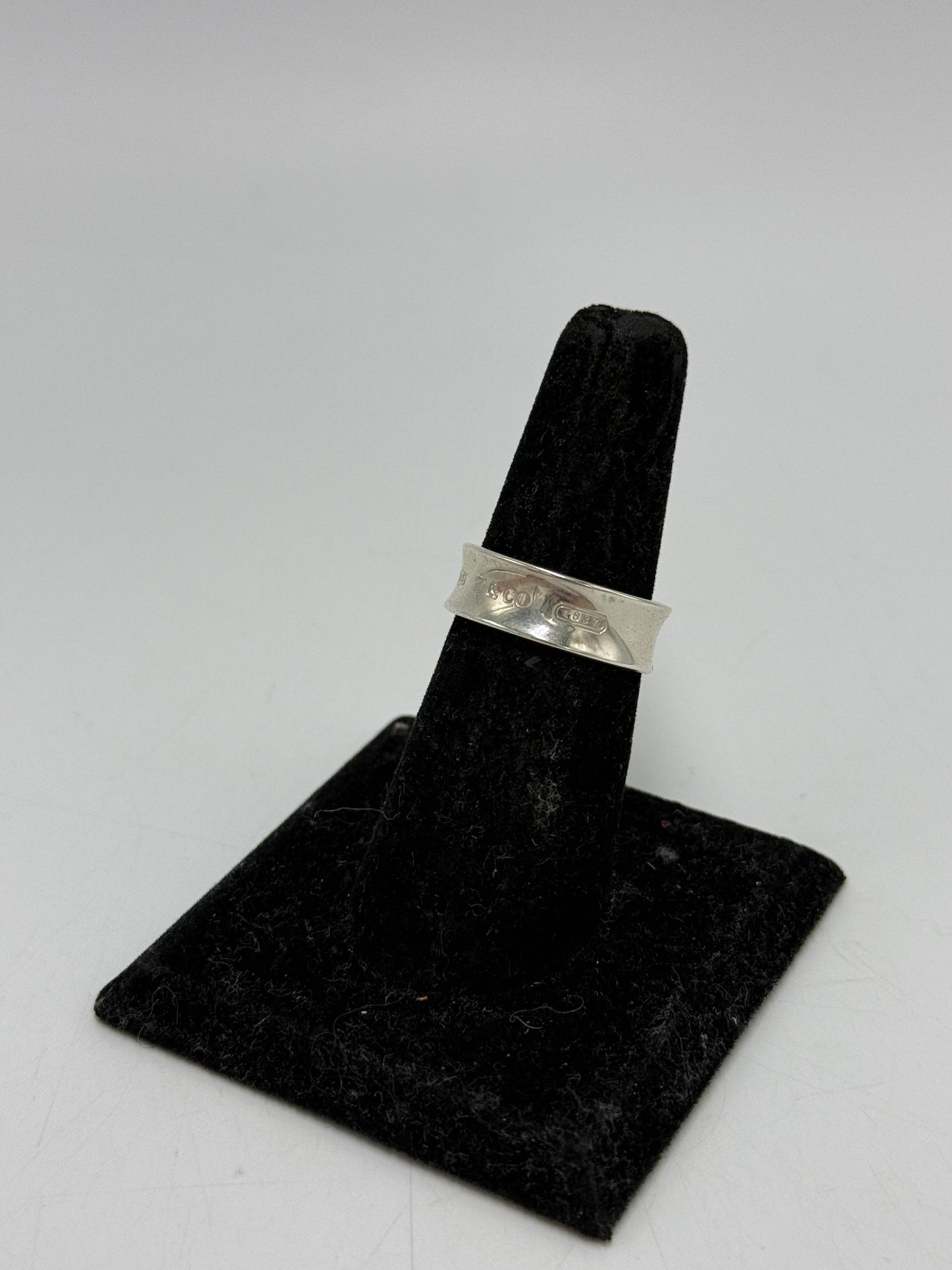 Tiffany & Company 1837 Luxury Ring in 925 Silver, Size: 8