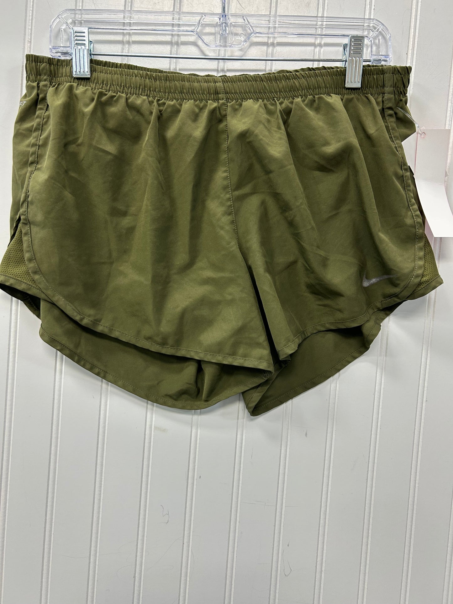 Athletic Shorts By Nike Apparel In Green, Size:M