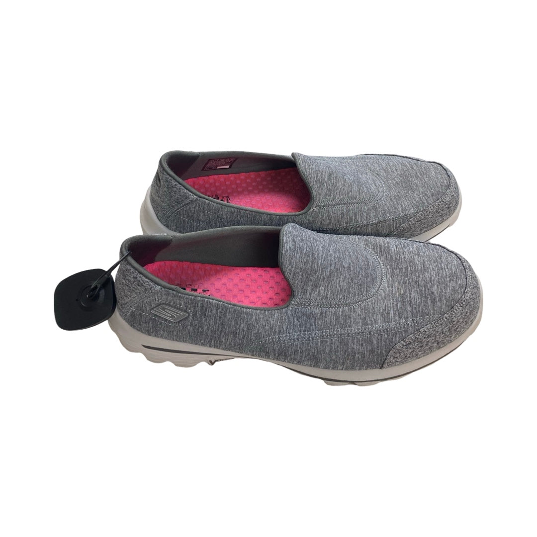Shoes Flats By Skechers In Grey, Size:10