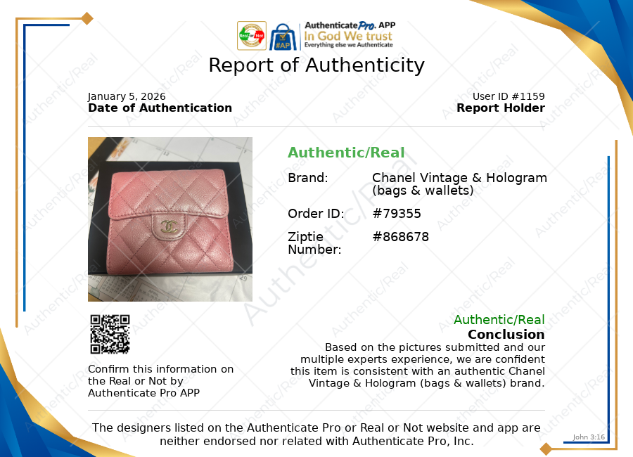 Wallet Luxury Designer By Chanel, Size: Small