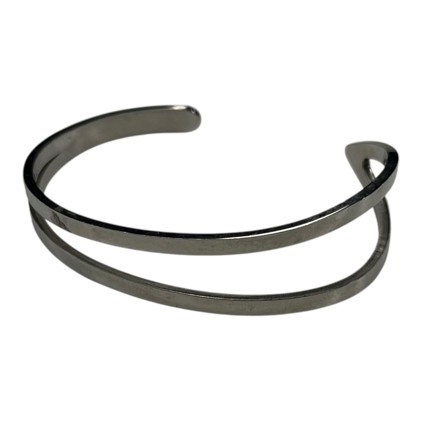 Bracelet Bangle By    Clothes Mentor In Silver