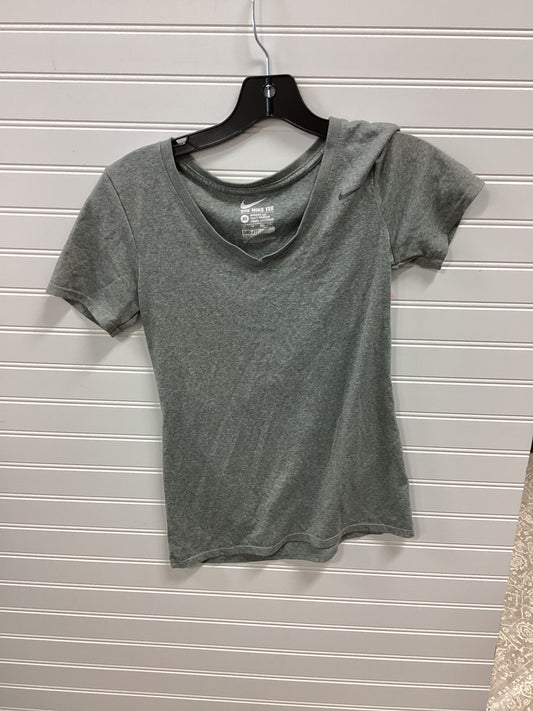 Athletic Top Ss By Nike Apparel In Grey, Size:Xs