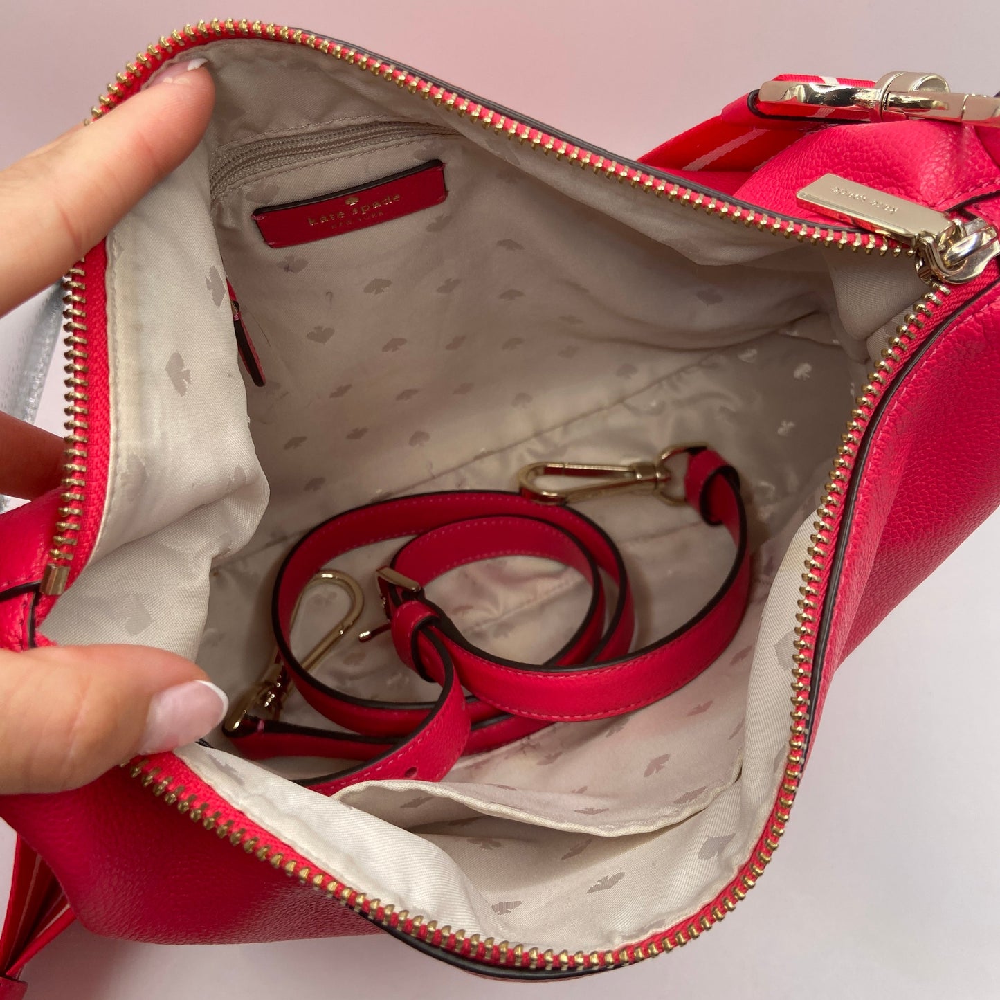 Crossbody Designer By Kate Spade, Size: Large