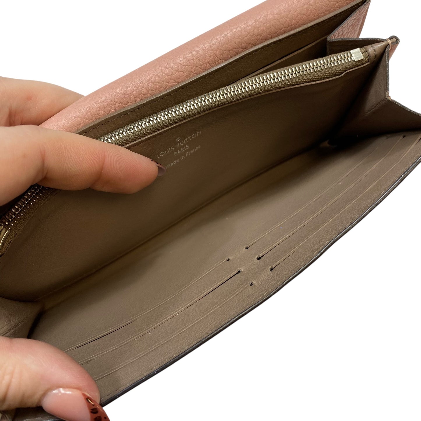 Wallet Luxury Designer By Louis Vuitton, Size: Large