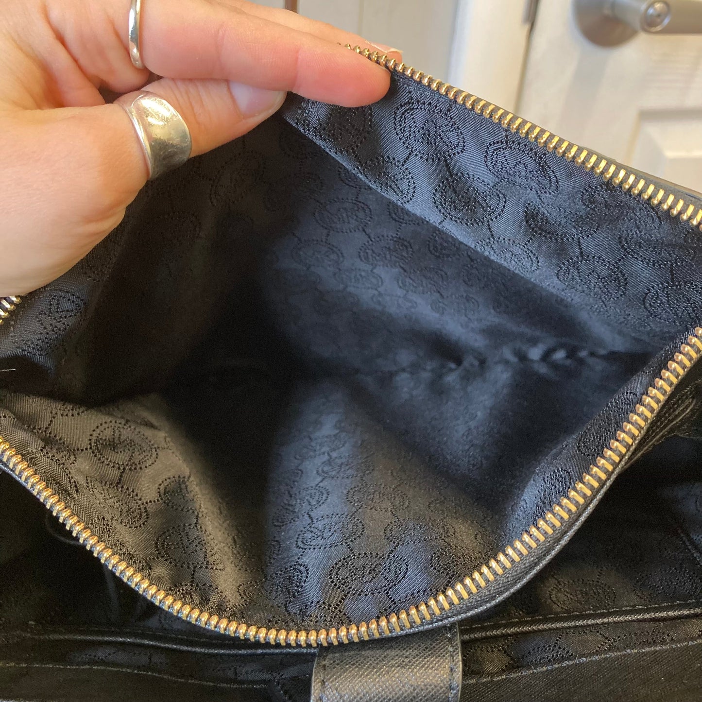 Handbag Designer By Michael Kors In Black, Size:Medium