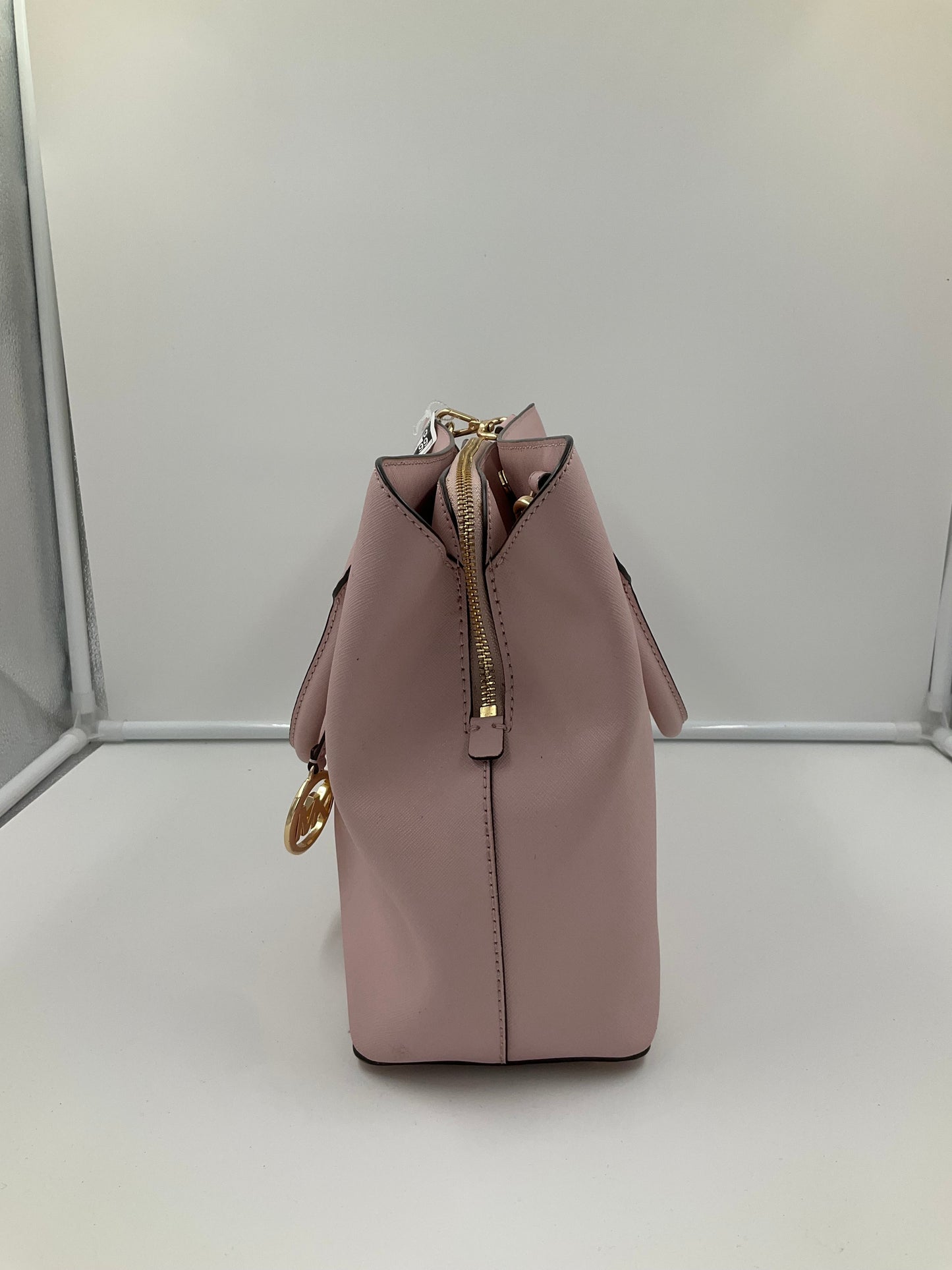 Handbag Designer By Michael Kors In Pink, Size:Medium